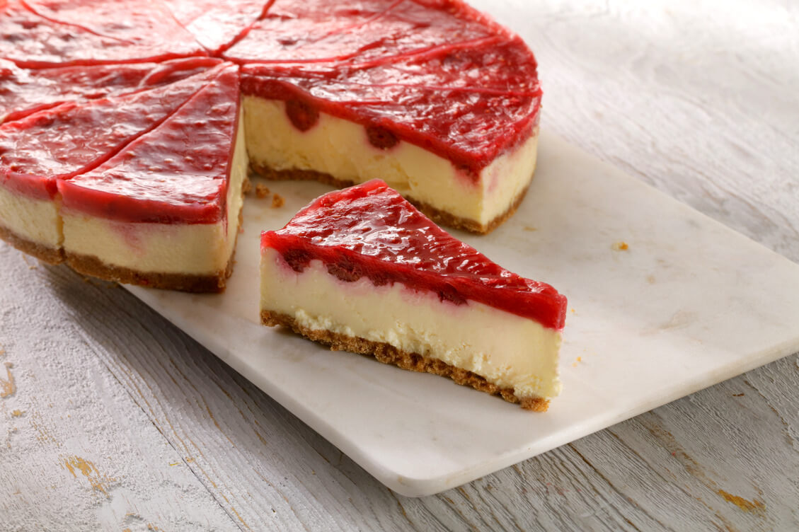 White Chocolate & Raspberry Cheesecake