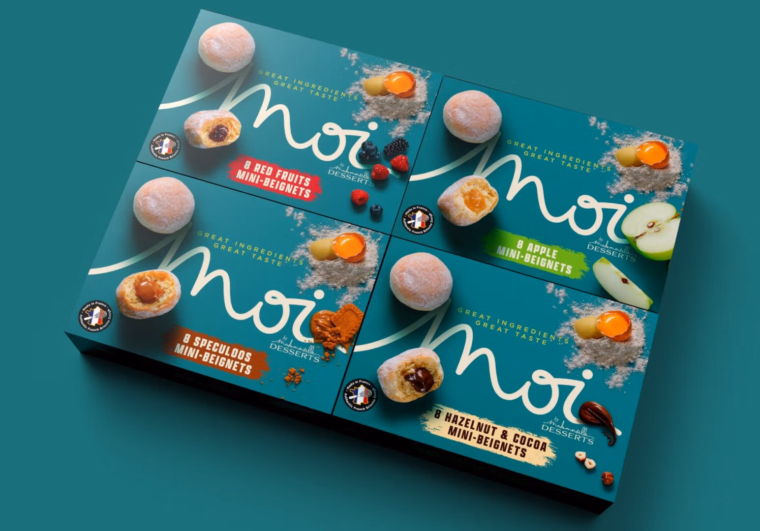 moi-bumper-pack-3d-illustration-teal-background-square-2