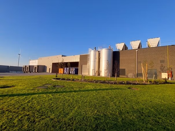 new-factory-on-tincques-site-thumbnail